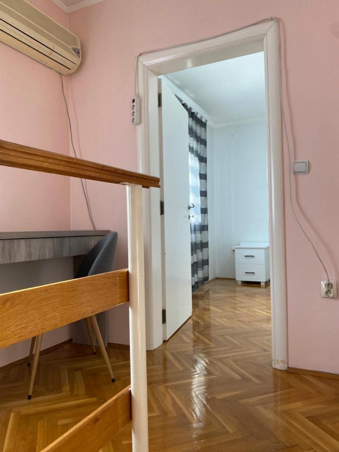 Apartment Cactus 021 Novi Sad Exterior photo